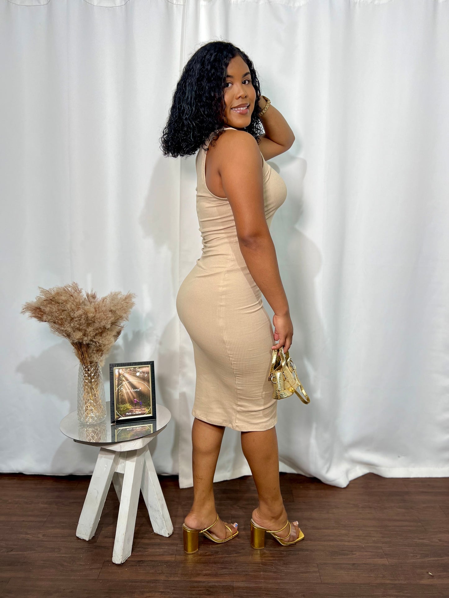 RACERBACK CREW NECK MIDI DRESS