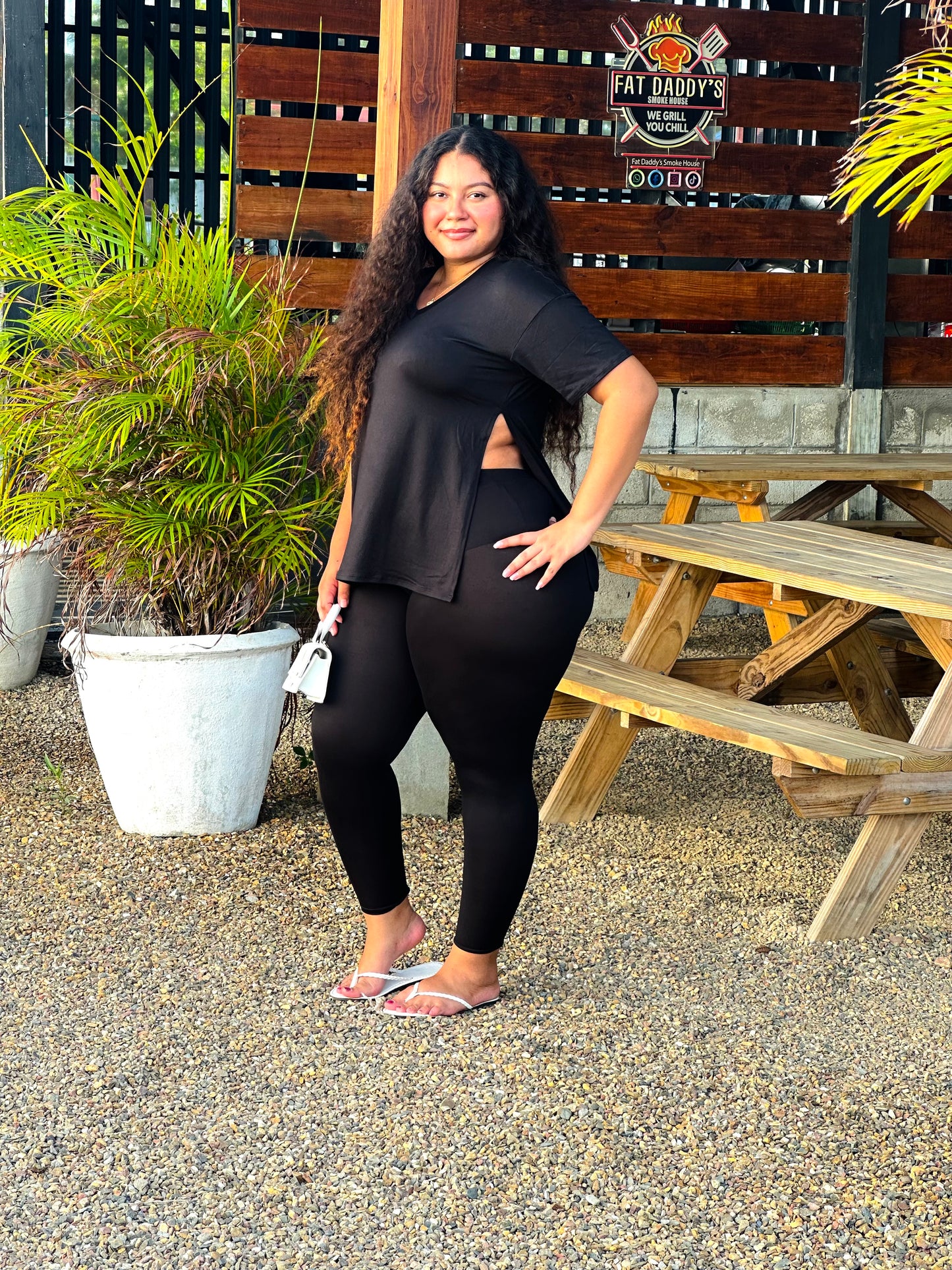 V-NECK, SHORT SLV TEE / LEGGINGS SET