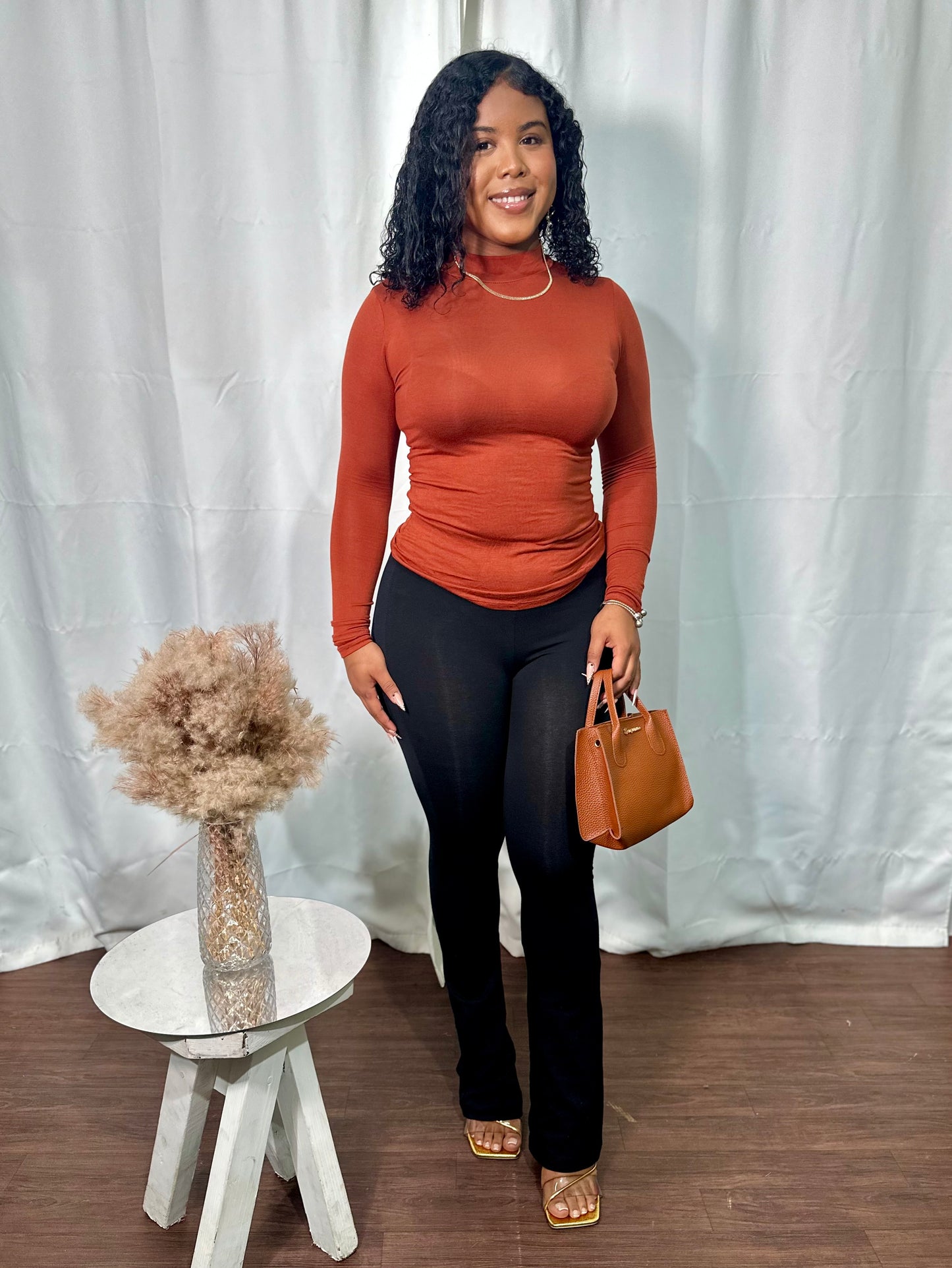 HIGH WAIST FLARE PANTS