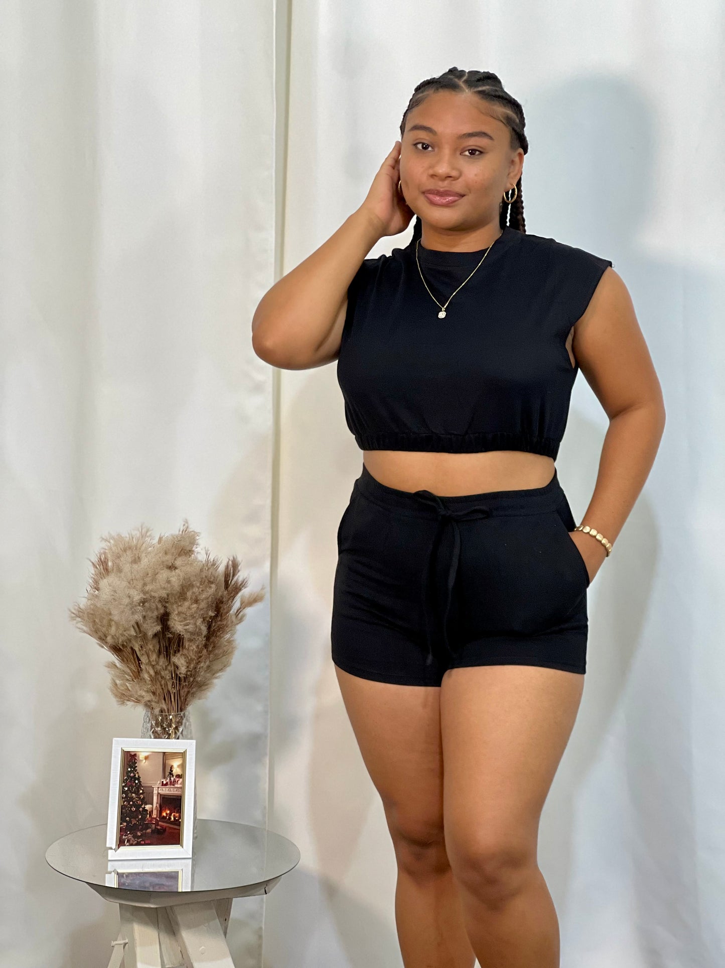 CUT-OFF SLEEVE CROP TOP/ SHORTS SET