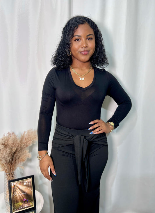 V-NECK LONG SLEEVE TEE