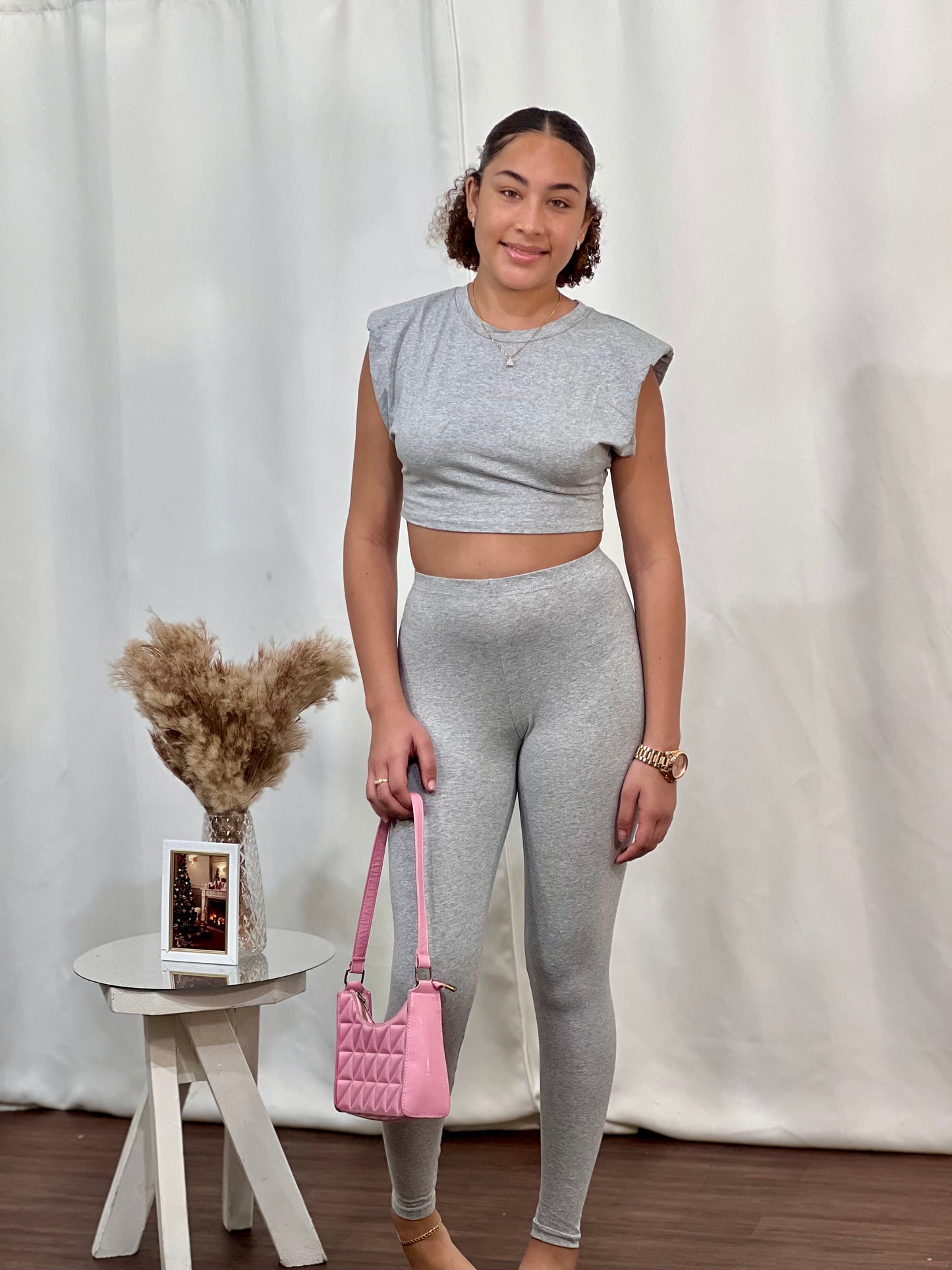 PADED SLEEVELESS CROP TOP/ LEGGINGS SET