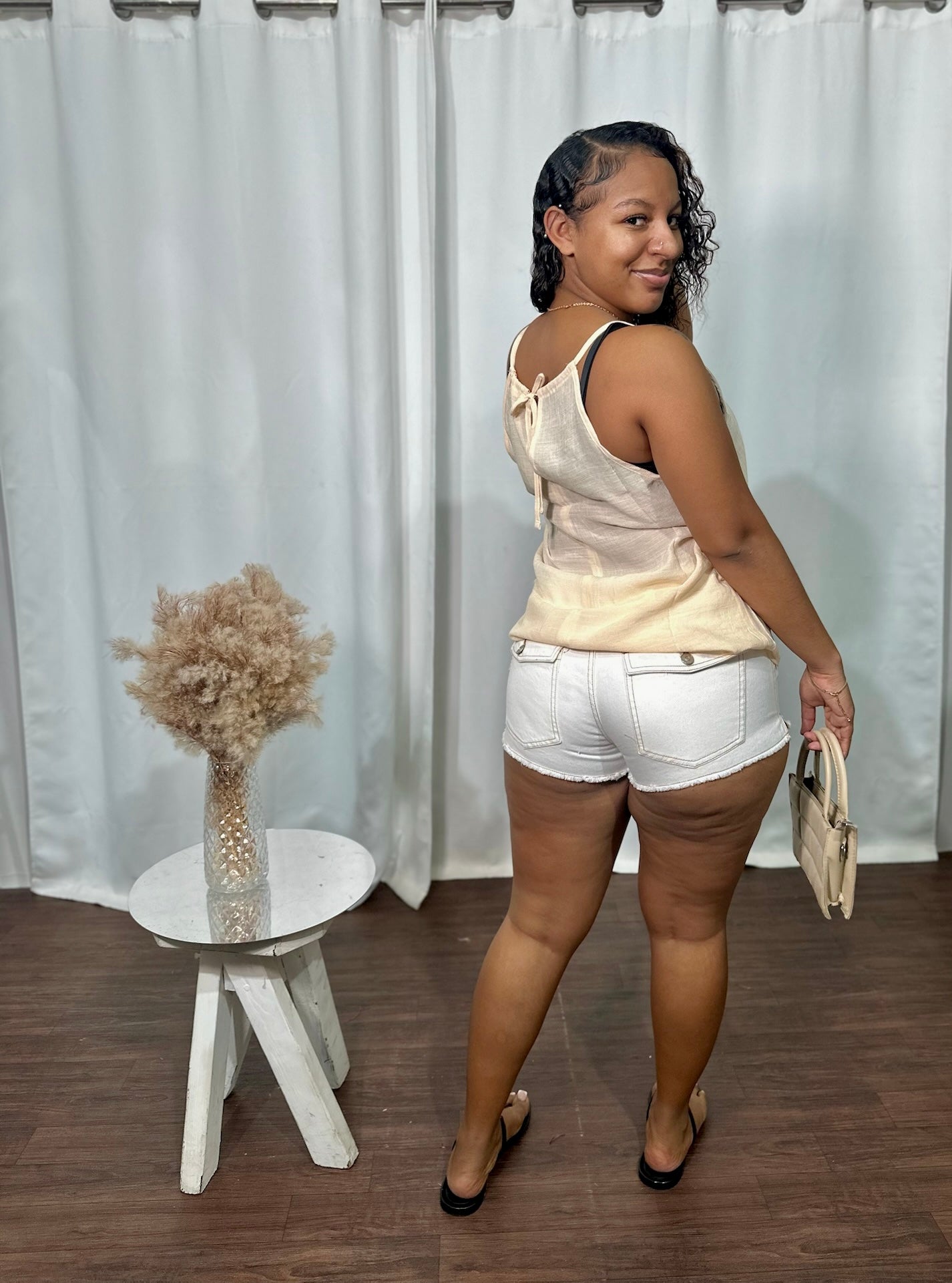 HALTER LINEN TOP