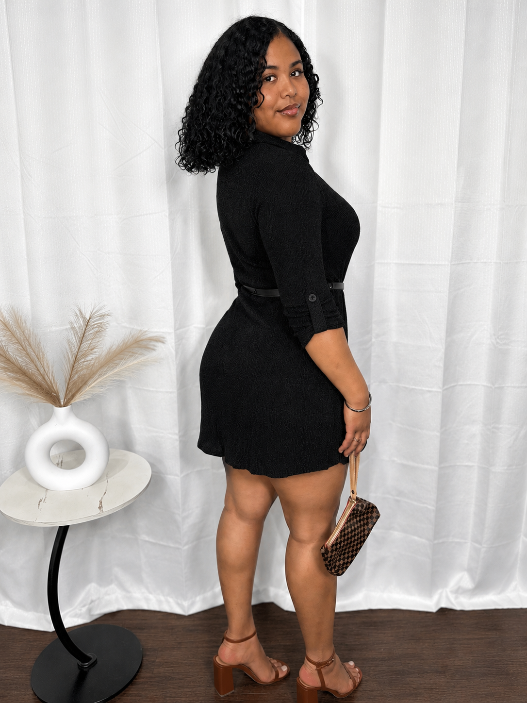 BUTTON DOWN PICKET DRESS W/BELT