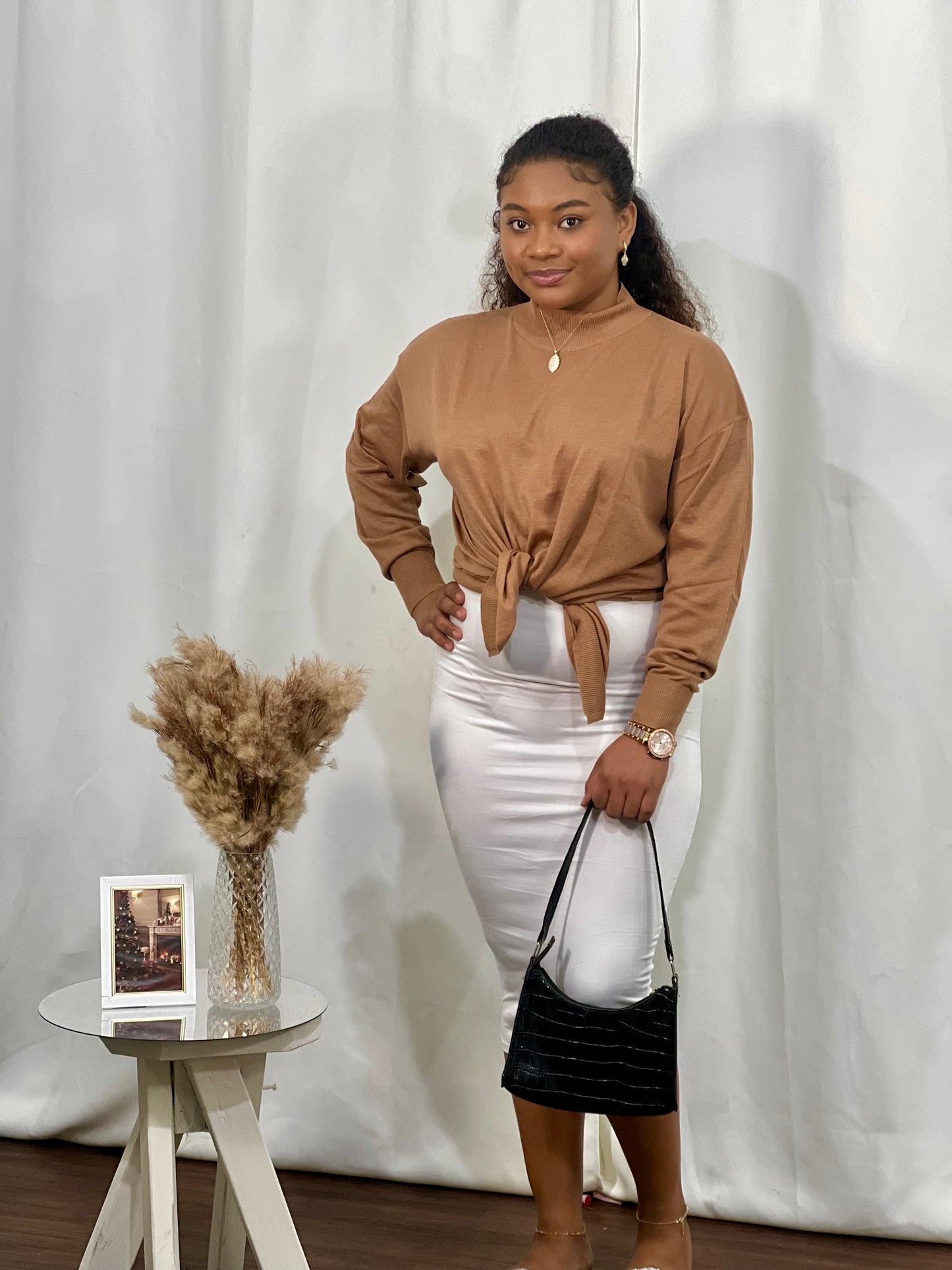 OVERSIZED SWEATER W/ OPEN FRONT HEM