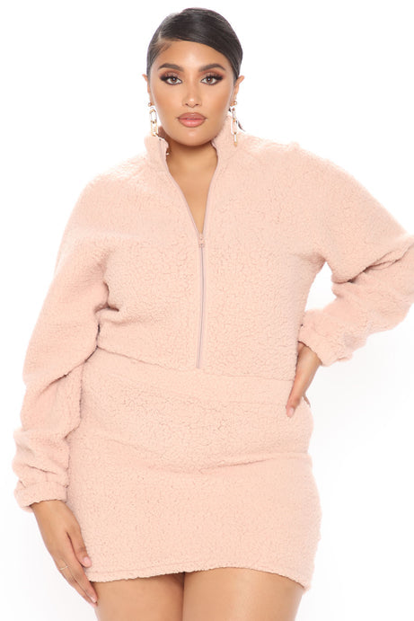 FUZZY COZY LONG SLEEVE MINI DRESS