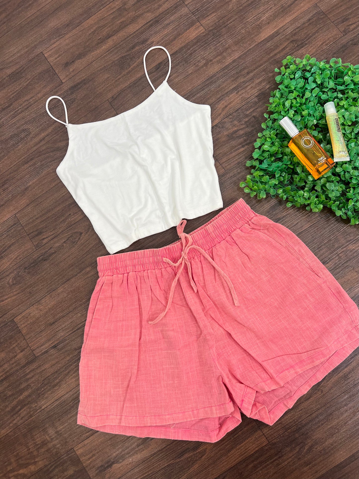 WALK IN THE PARK DRAWSTRING WAIST SHORTS