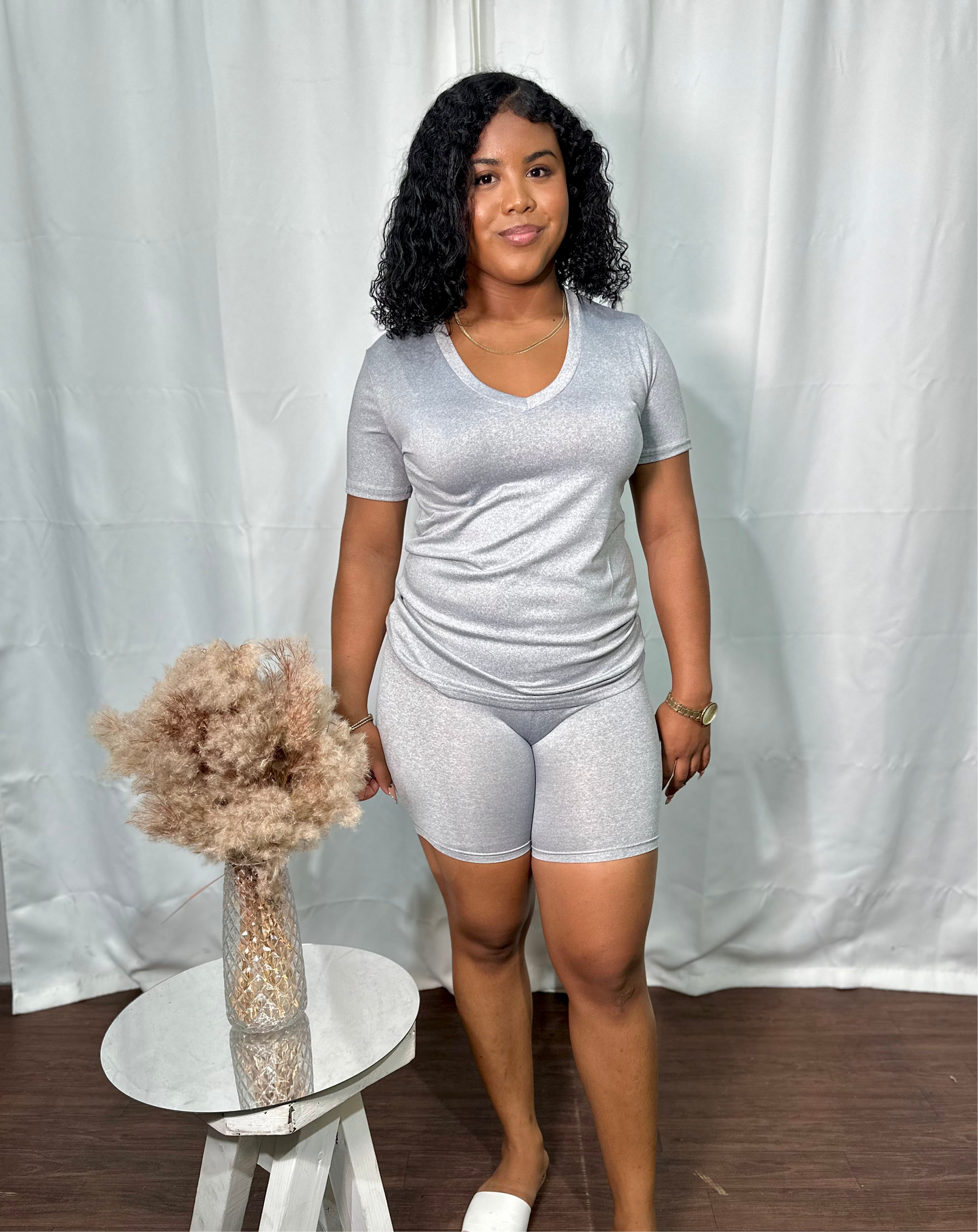 V-NECK TEE W/ BIKER SHORTS SET