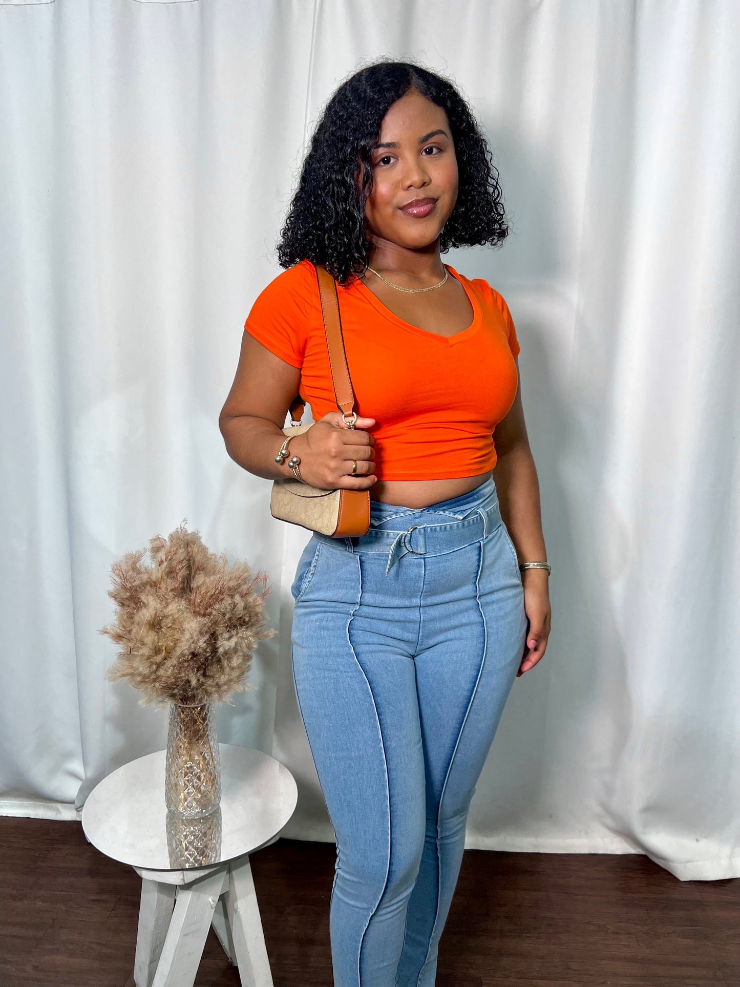 V NECK CROPTOP