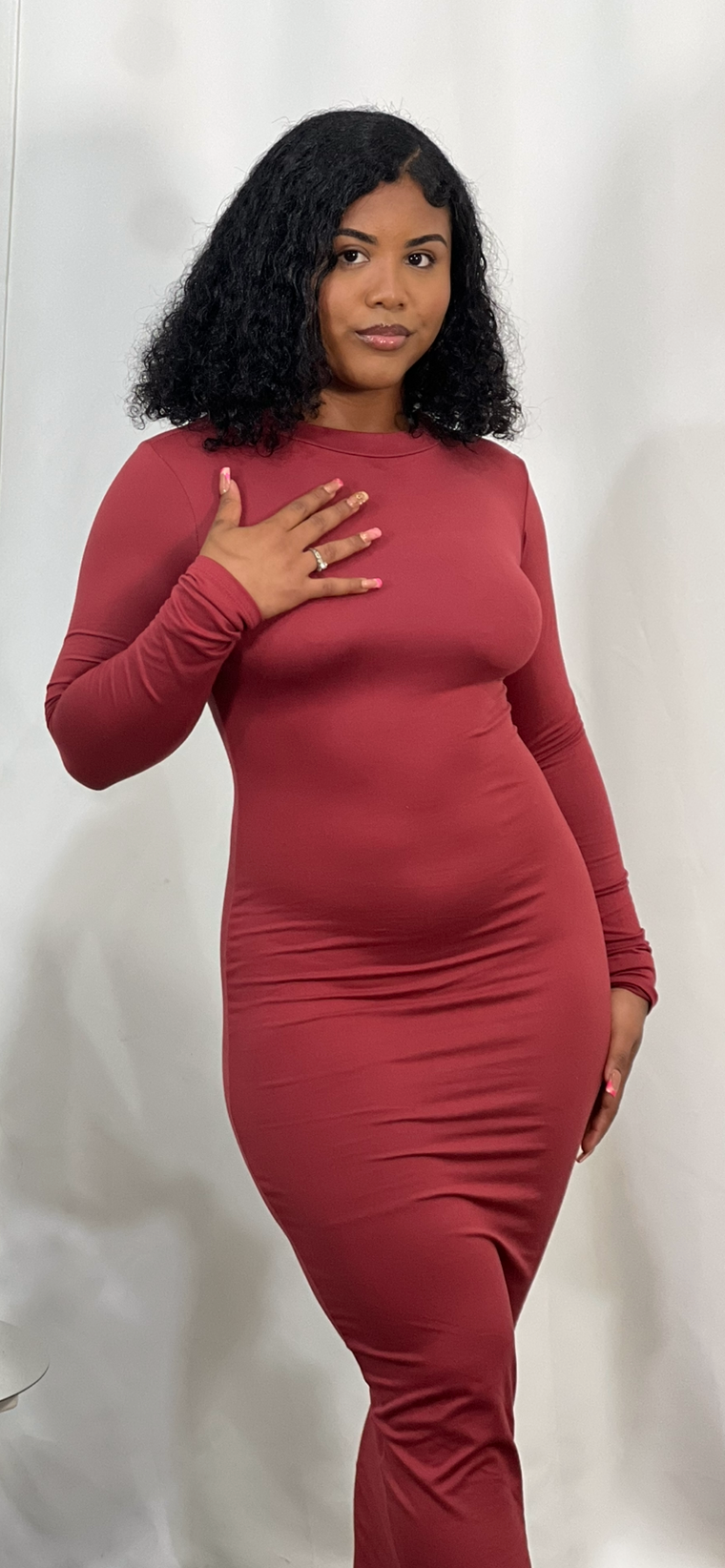 SELENE CREW NECK MAXI DRESS