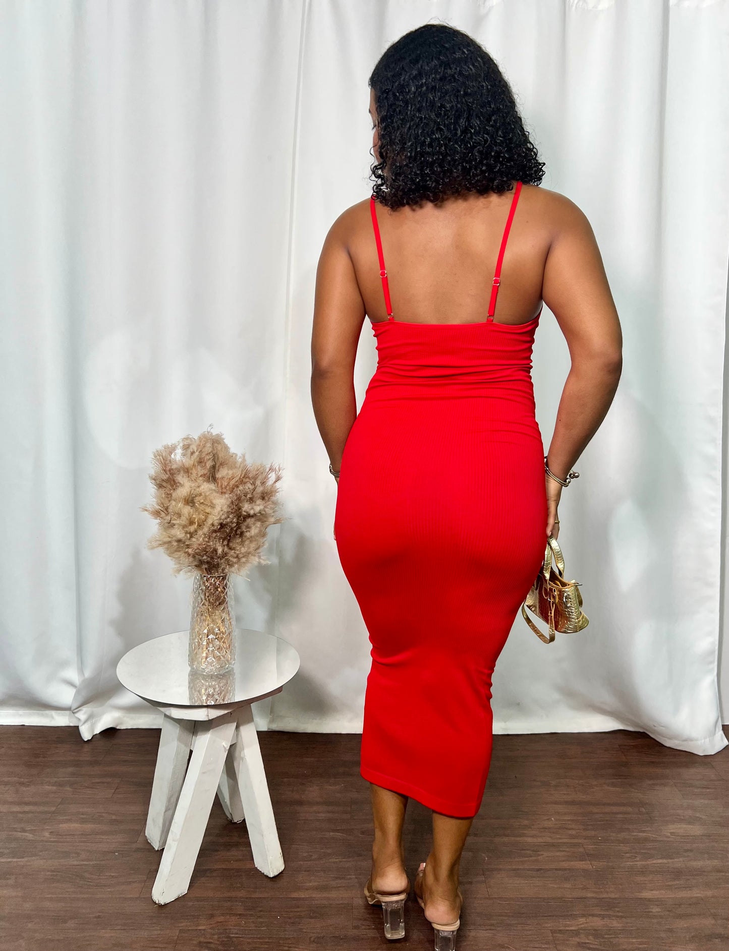 RIBBED SPAGHETTI STRAP BODYCON MAXI DRESS