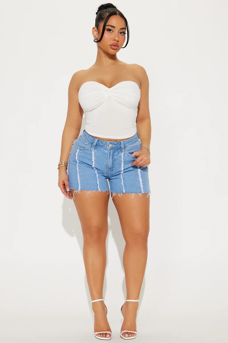FREE FALLING FREY DENIM SHORTS
