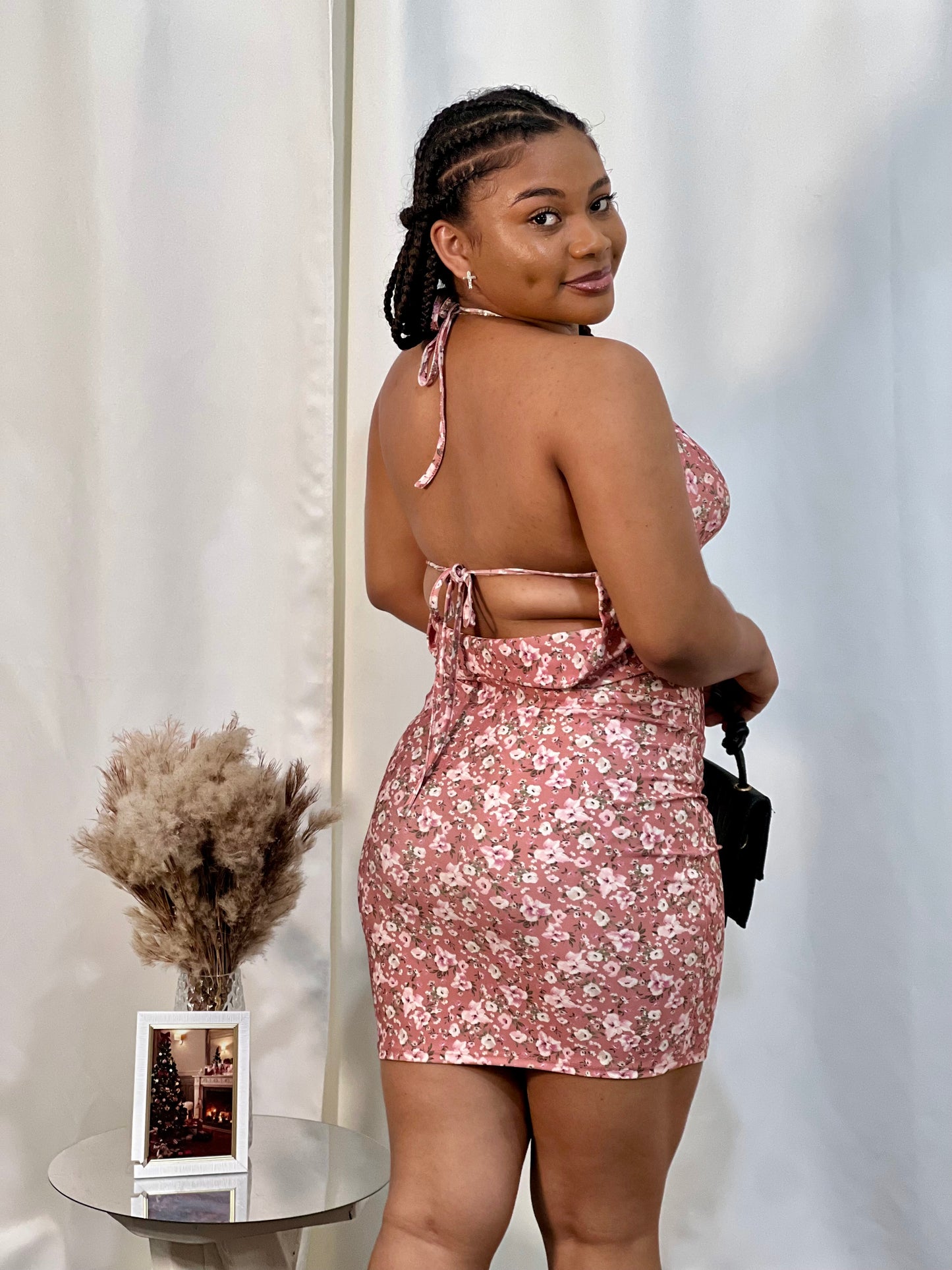 HALTER NECK, FLORAL PRINT MINI DRESS