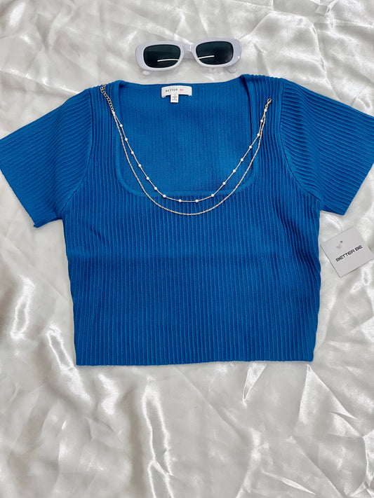 SQUARE NECK CROP TOP
