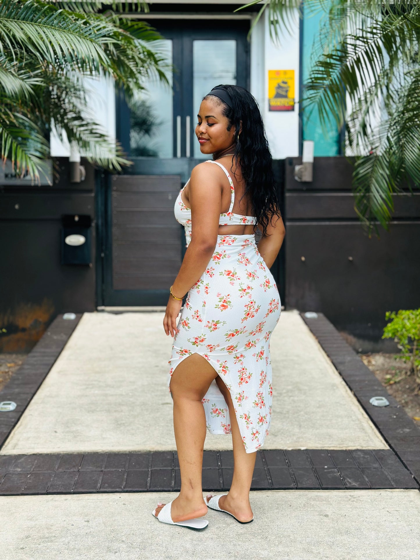 CUTOUT BACK FLORAL SIDE-SLIT DRESS