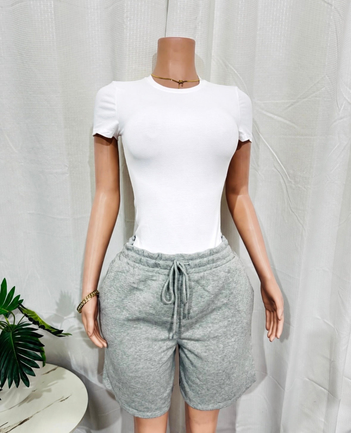 ROUND NECK SHORT SLV BODYBLOUSE