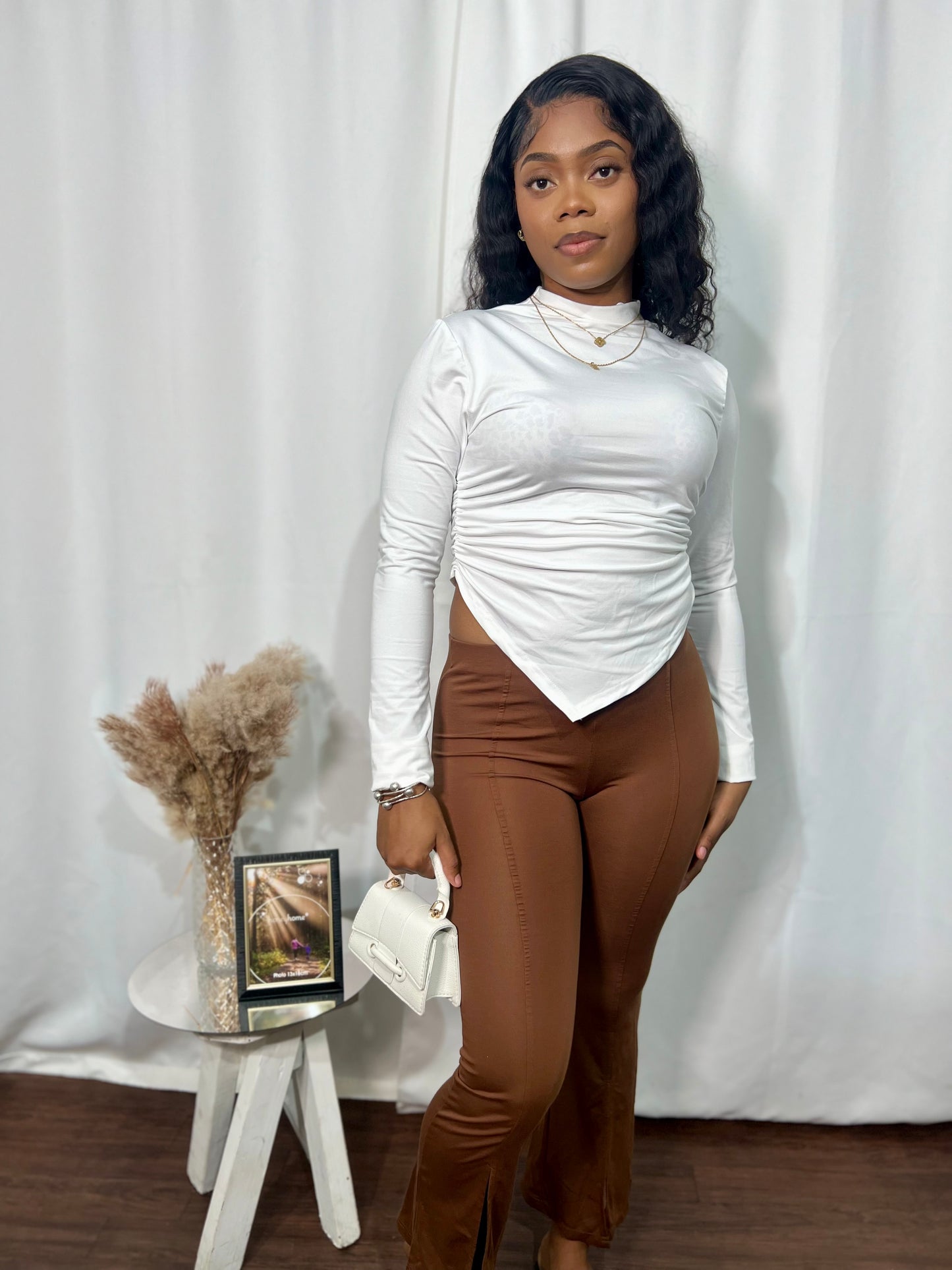 RIBBED FLARED PANT W/ SLIT