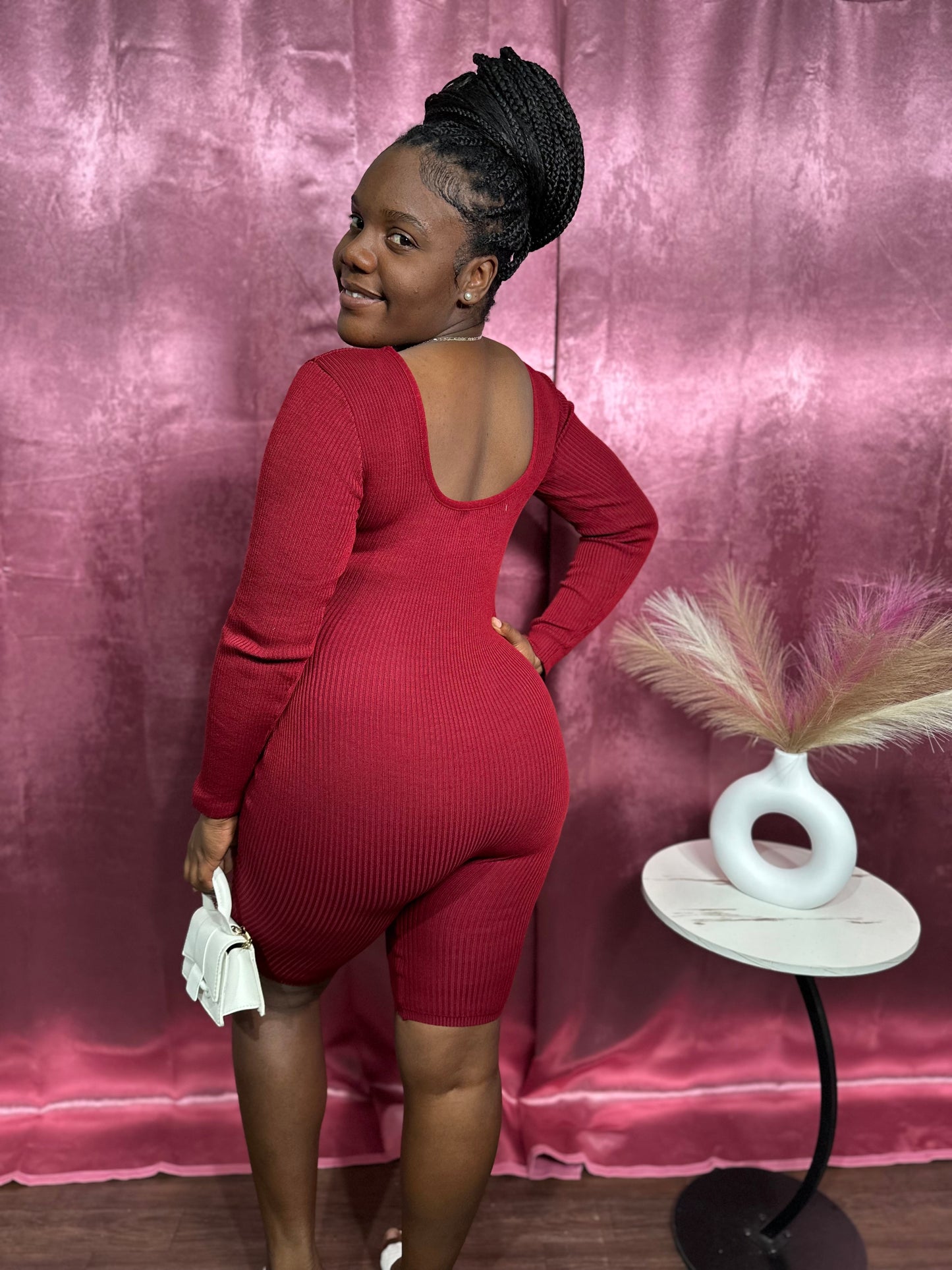 SQUARE NECK SCULPT ROMPER