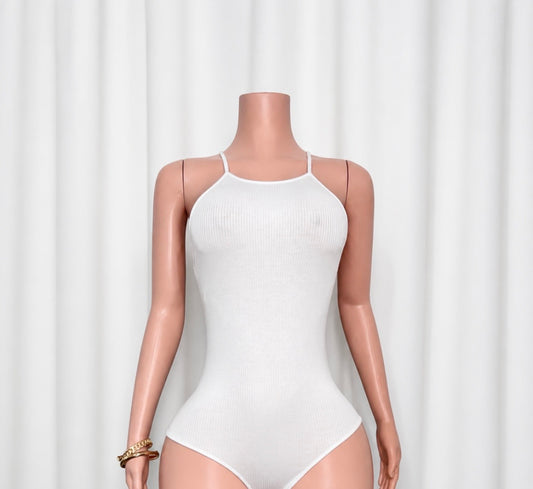 HIGH-NECK HALTER RIBBED RACERBACK BODYBLOUSE