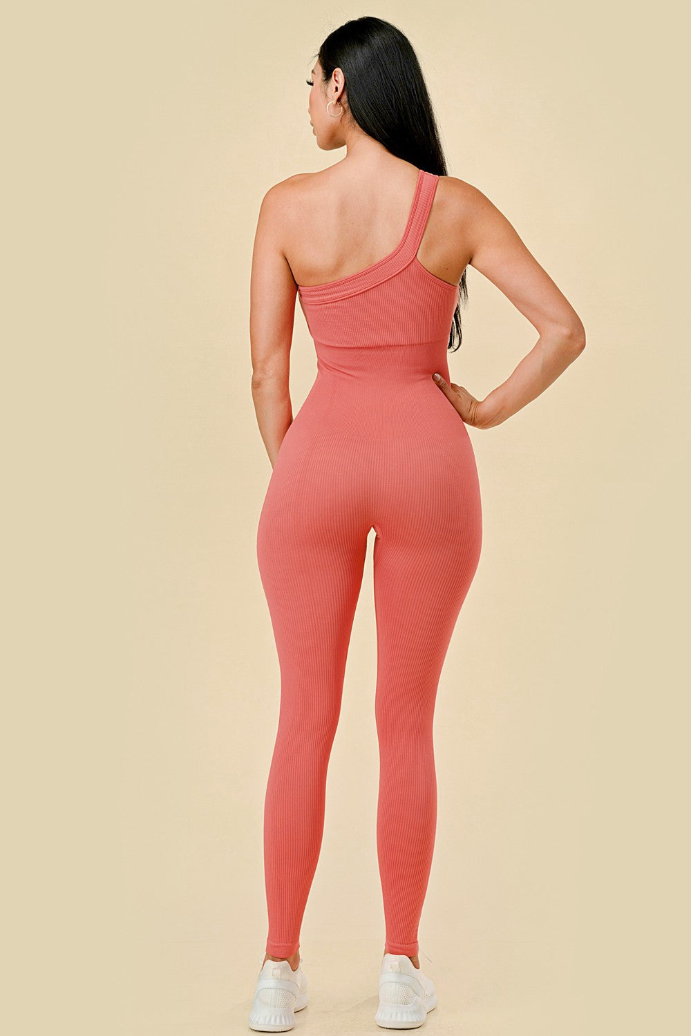 ONE SHOULDER RIBBED JUMPSUIT