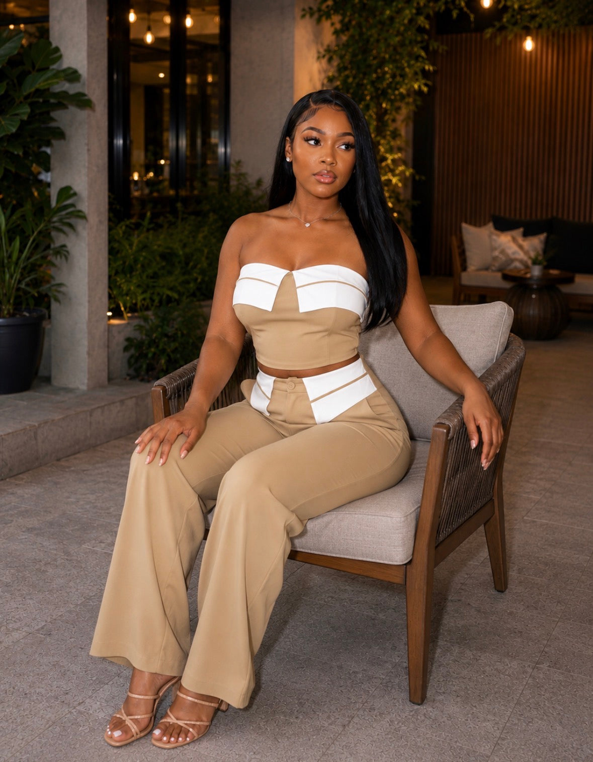 FOLD-OVER CONTRAST, TUBE TOP / PANTS SET