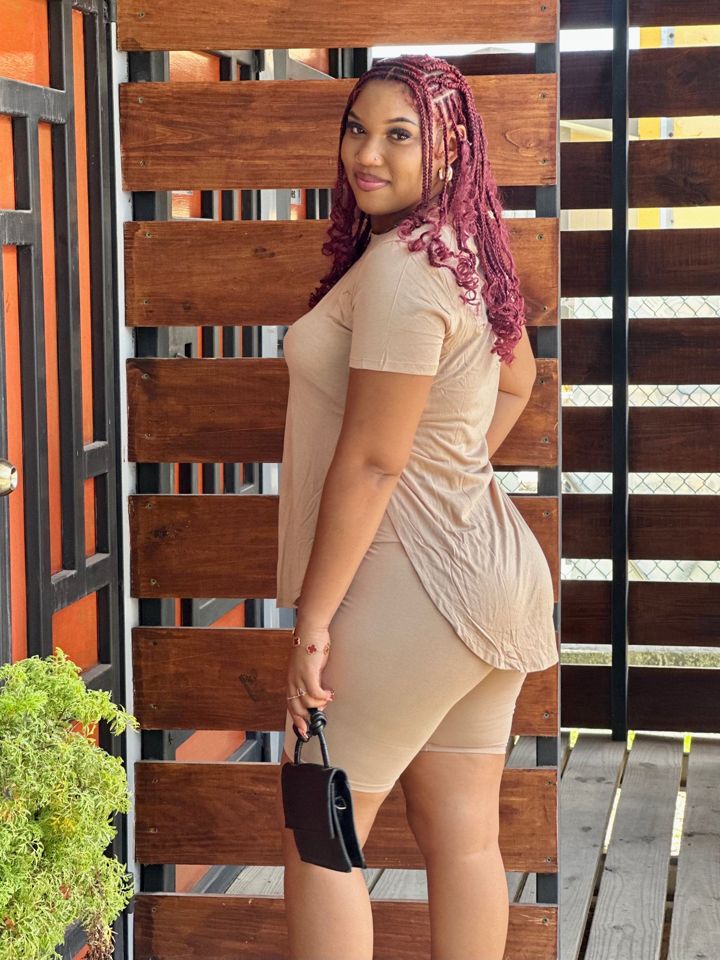 CURVE HEM OVERSIZED TEE/BIKER SHORT SET