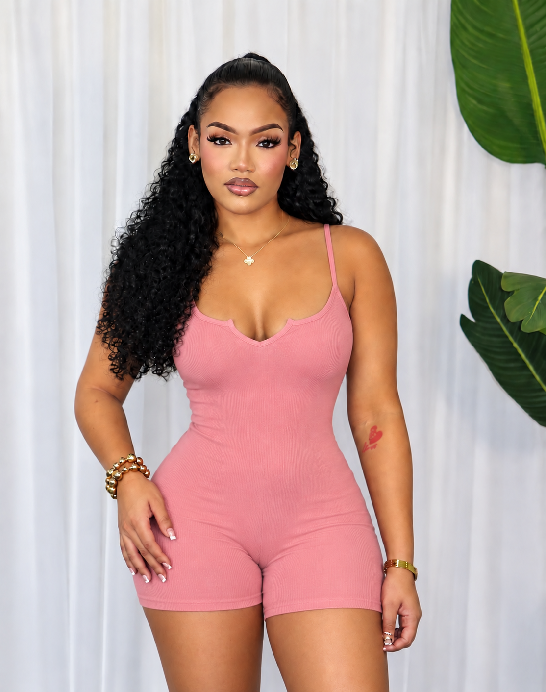 RIBBED SPLIT NECK CAMI ROMPER