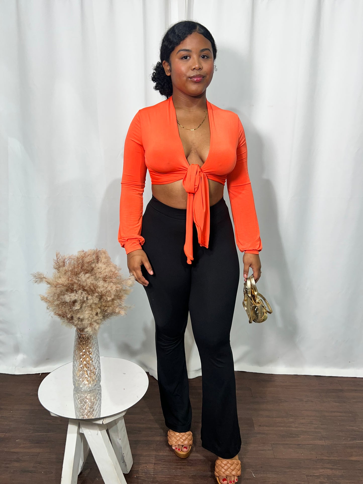 TIE FRONT LONG SLEEVE CROP TOP