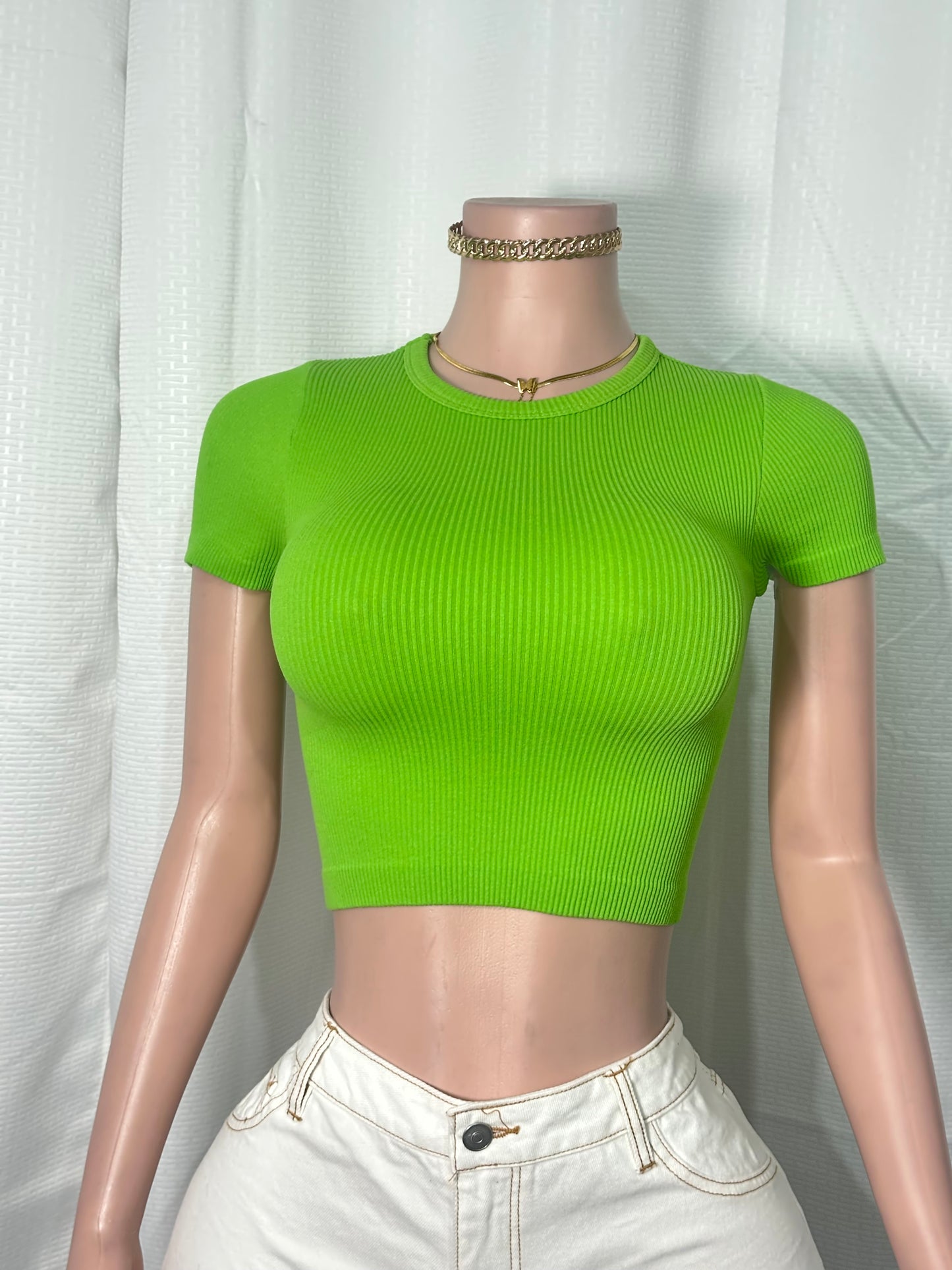 SHORT SLEEVE RIBBED CROP TOP