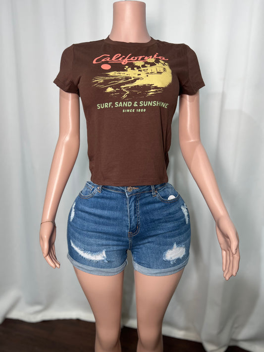 SURF, SAND & SUNSHINE GRAPHIC TEE