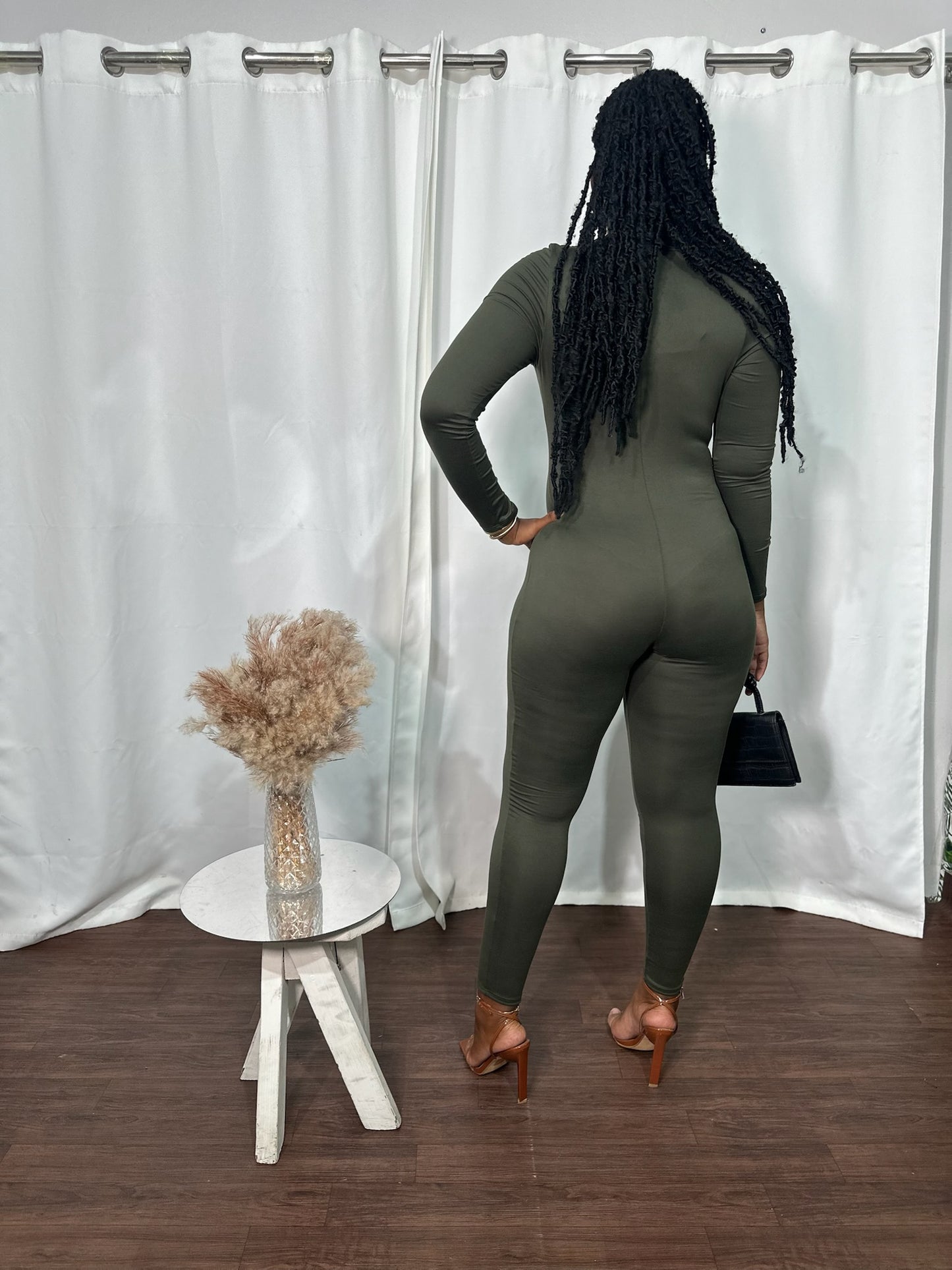 ZIP UP LONG SLEEVE JUMPSUIT