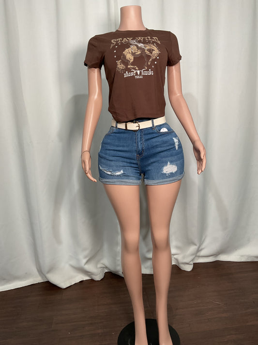 STAY WILD GRAPHIC TEE