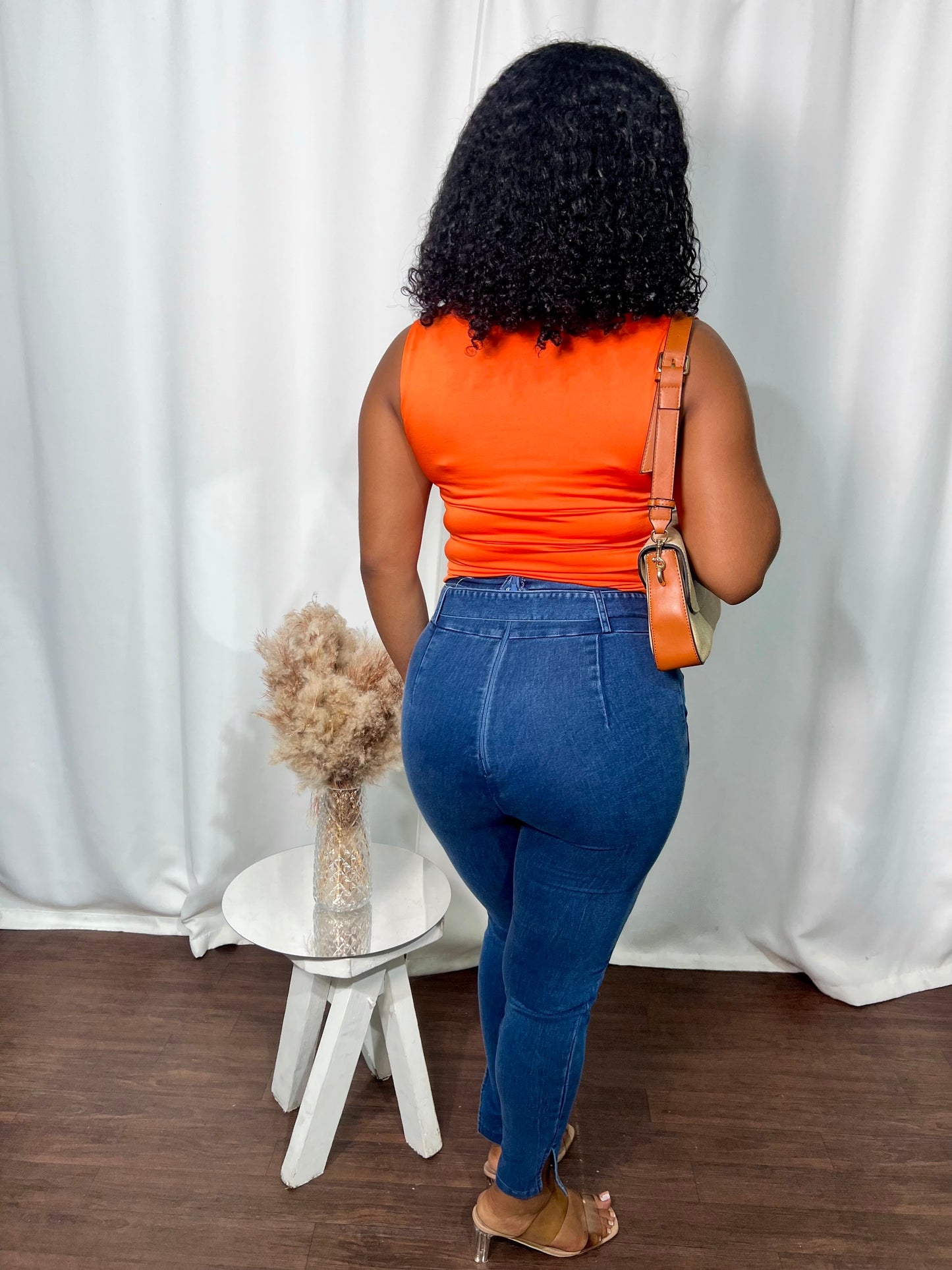 RUCHED SQUARE NECK TOP