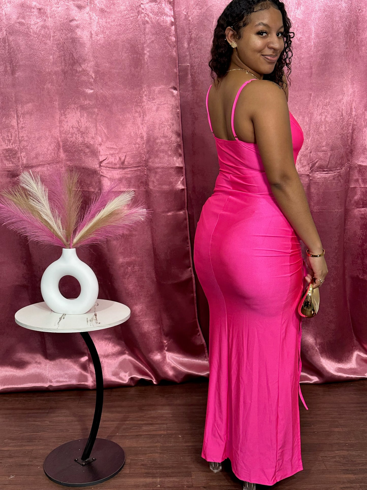 MELISSA CURVE MAXI DRESS