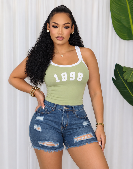 DISTRESSED RAW HEN DENIM SHORTS