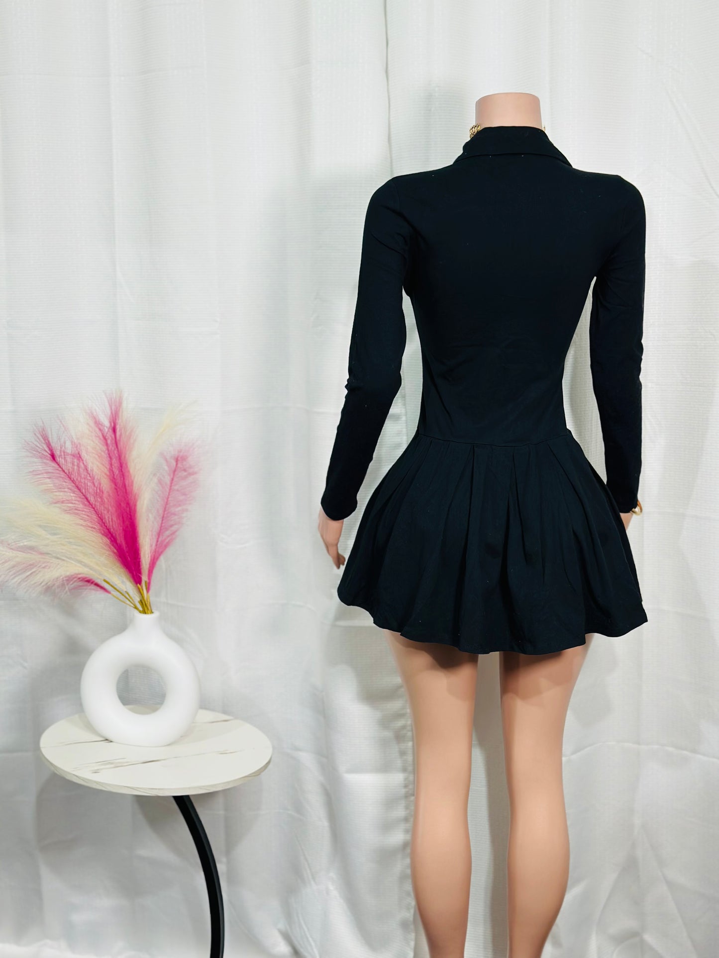 PLEATED LONG SLEEVE DRESS W/INSIDE SHORTS