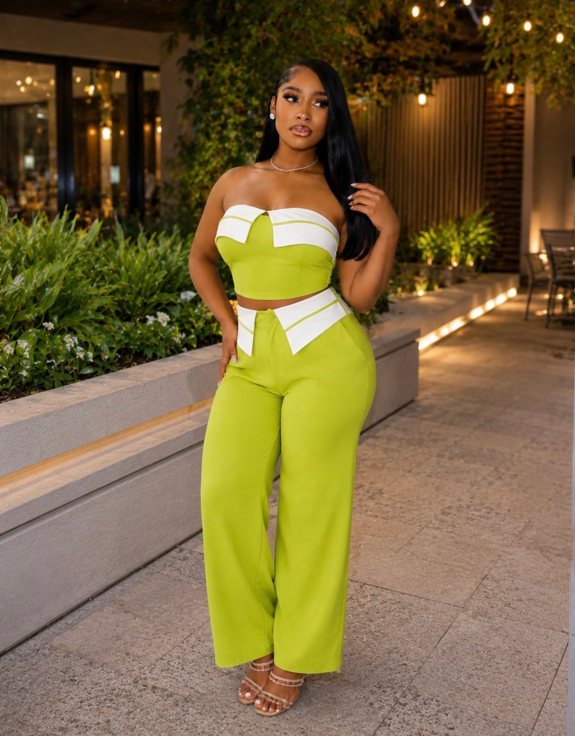 FOLD-OVER CONTRAST, TUBE TOP / PANTS SET