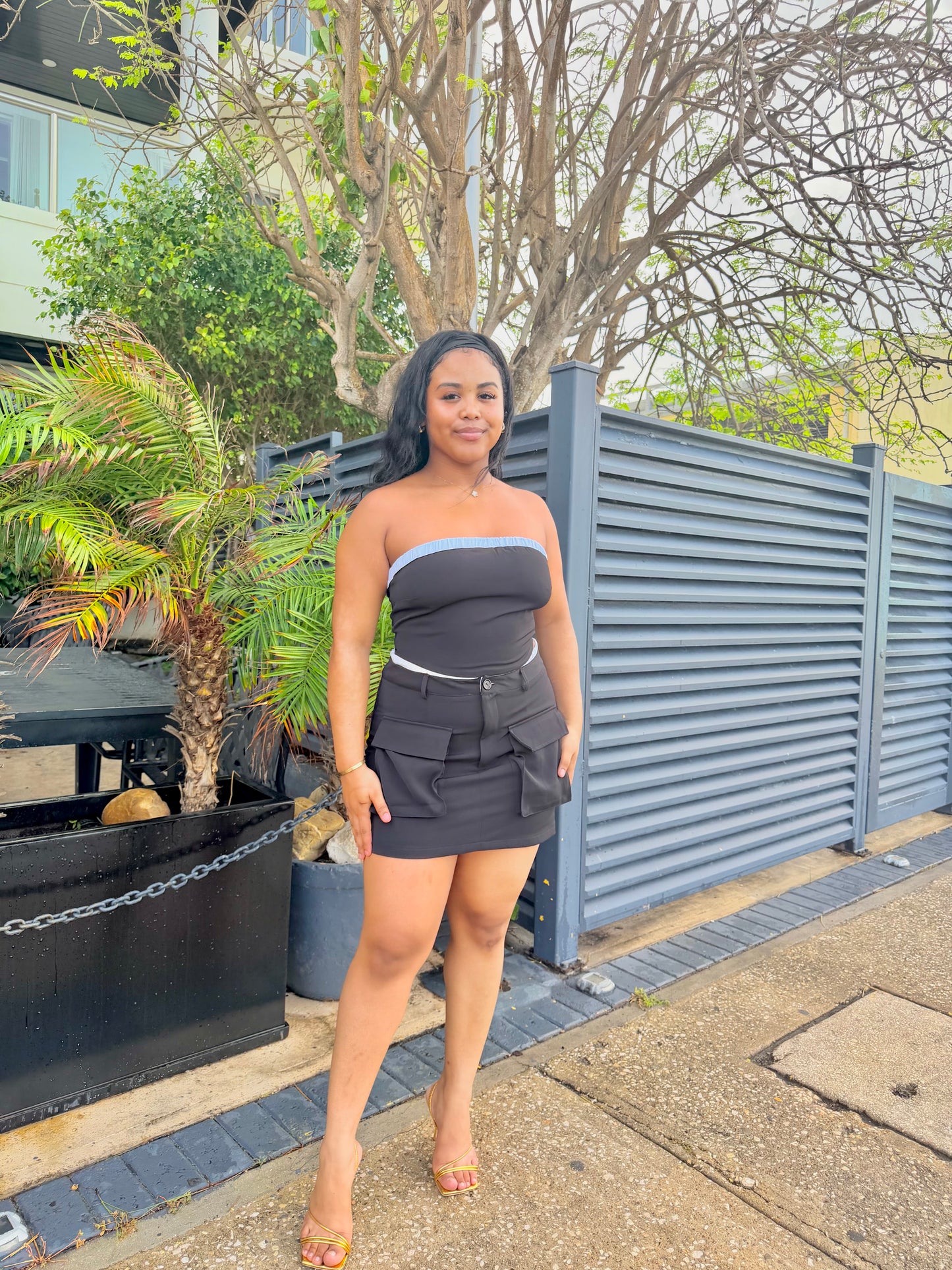 WHITE-TRIMMED TUBE TOP / CARGO SKIRT SET