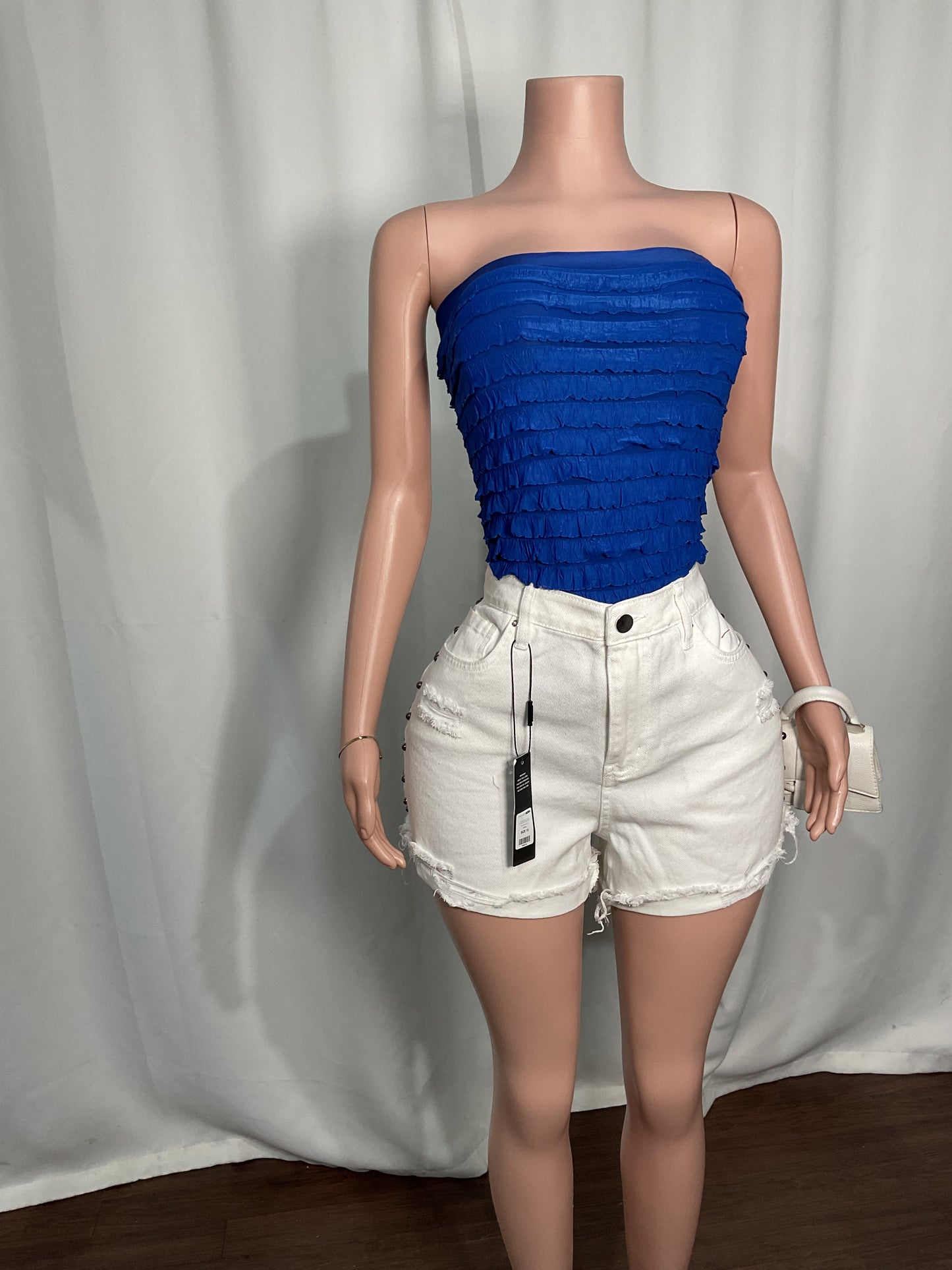 RUFFLE YOUR FEATHERS TUBE BODY BLOUSE