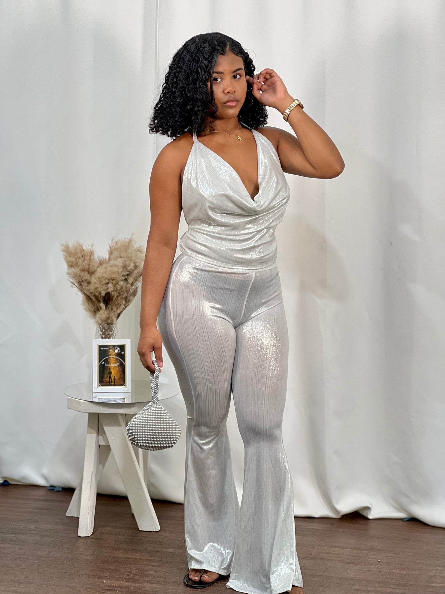 FLARE AND SHINE PANTS SET