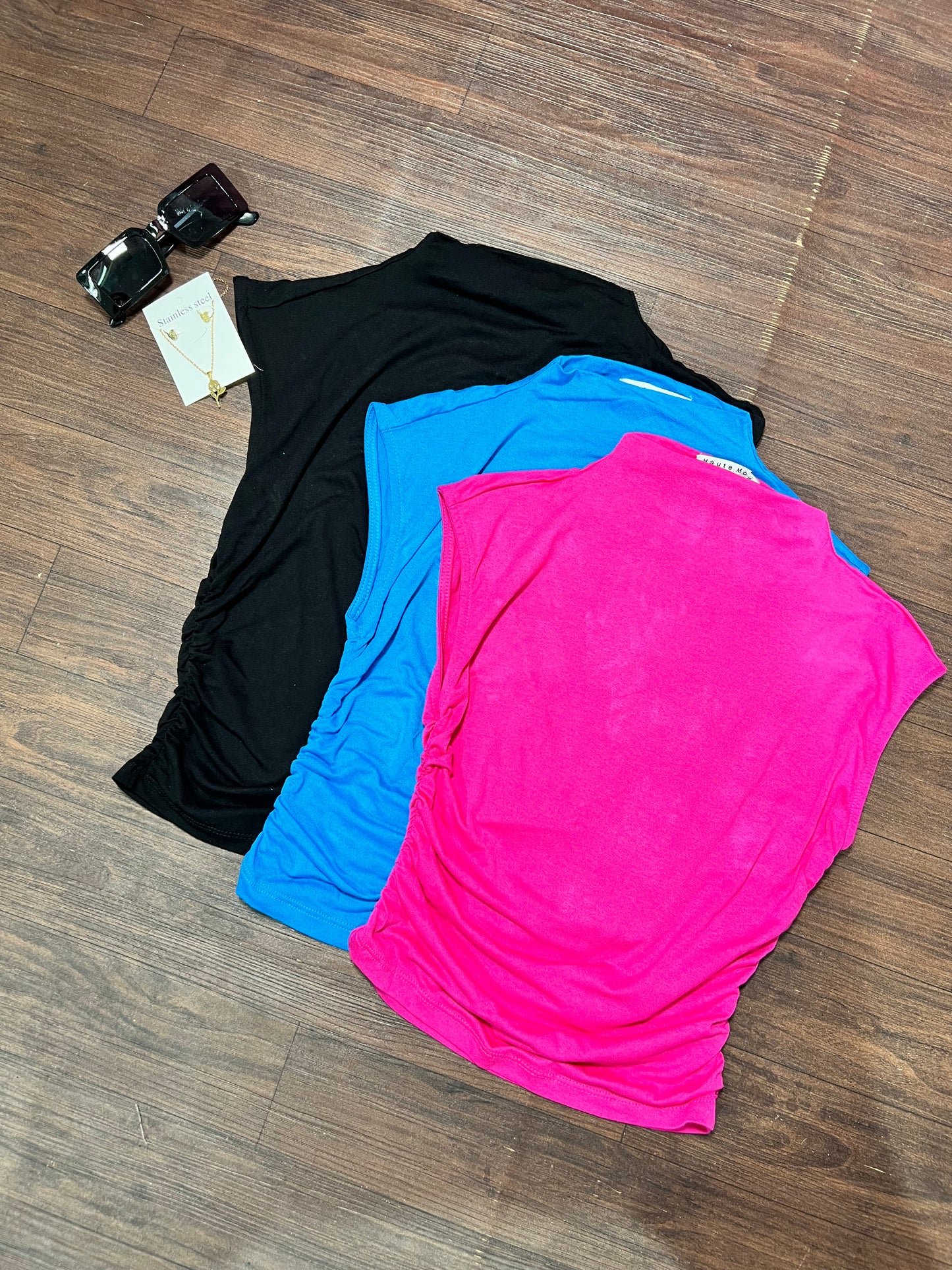 MOCK-NECK SOLID CROP TOP
