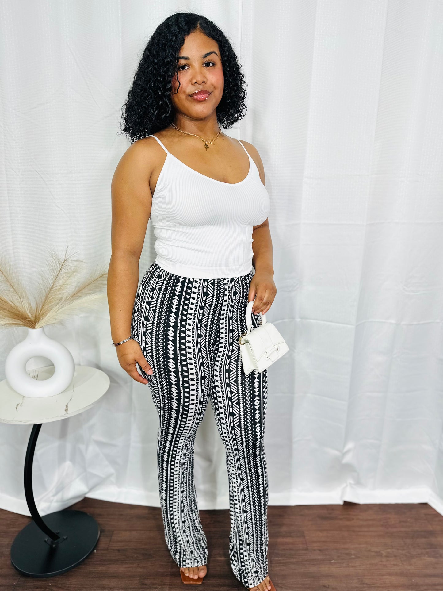AZTEC PRINT FLARE PANTS