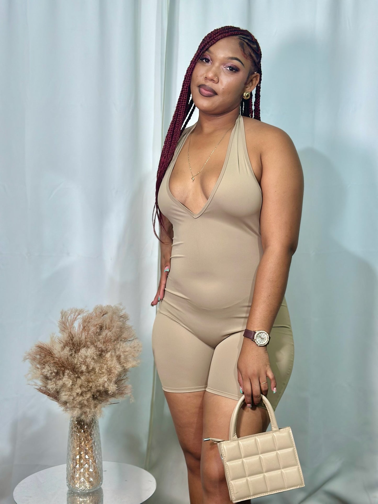 HALTER SEAMLESS ROMPER