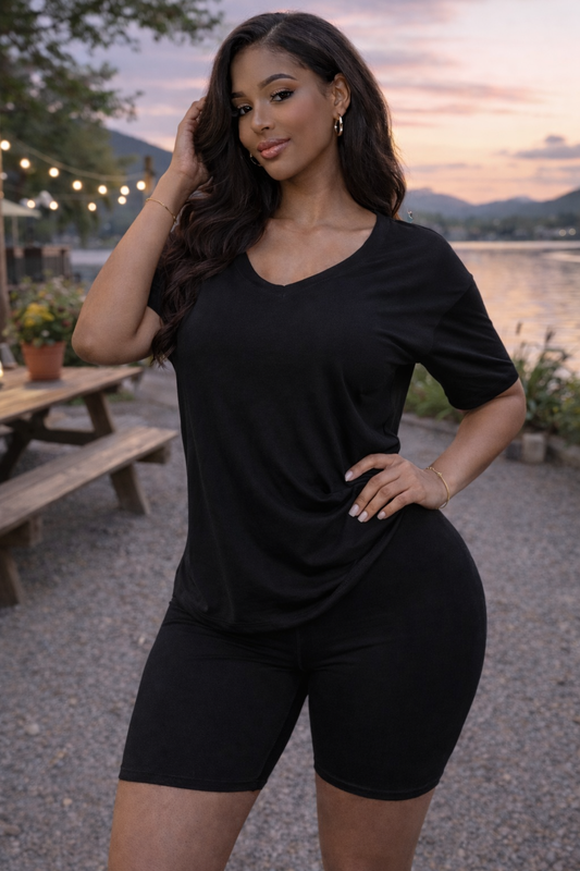V NECK OVERSIZED BIKER SHORTS SET