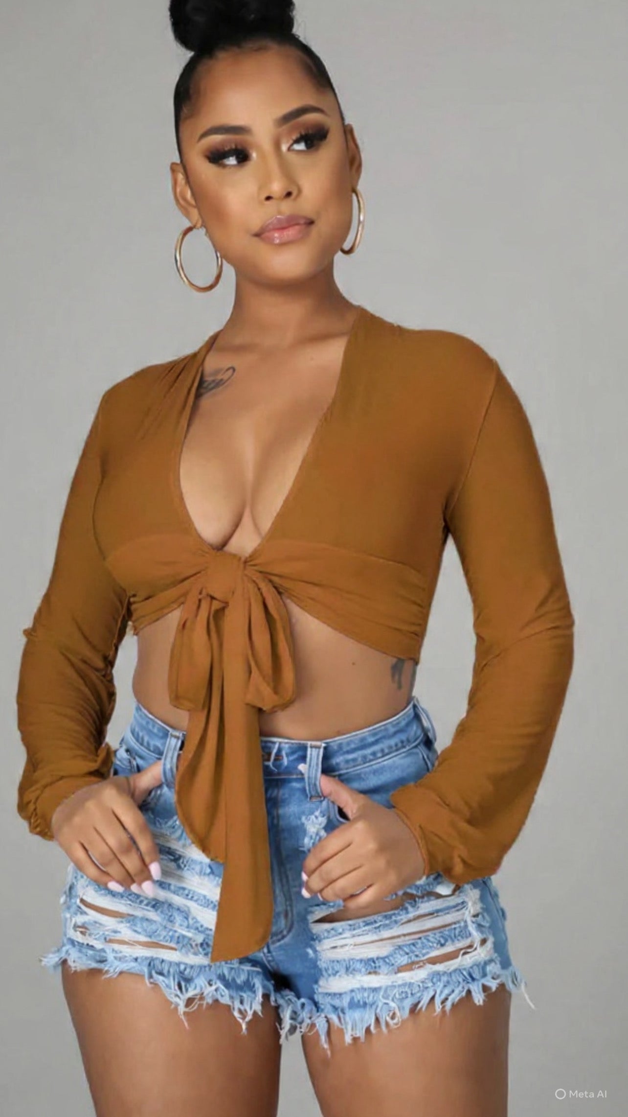 TIE FRONT LONG SLEEVE CROP TOP