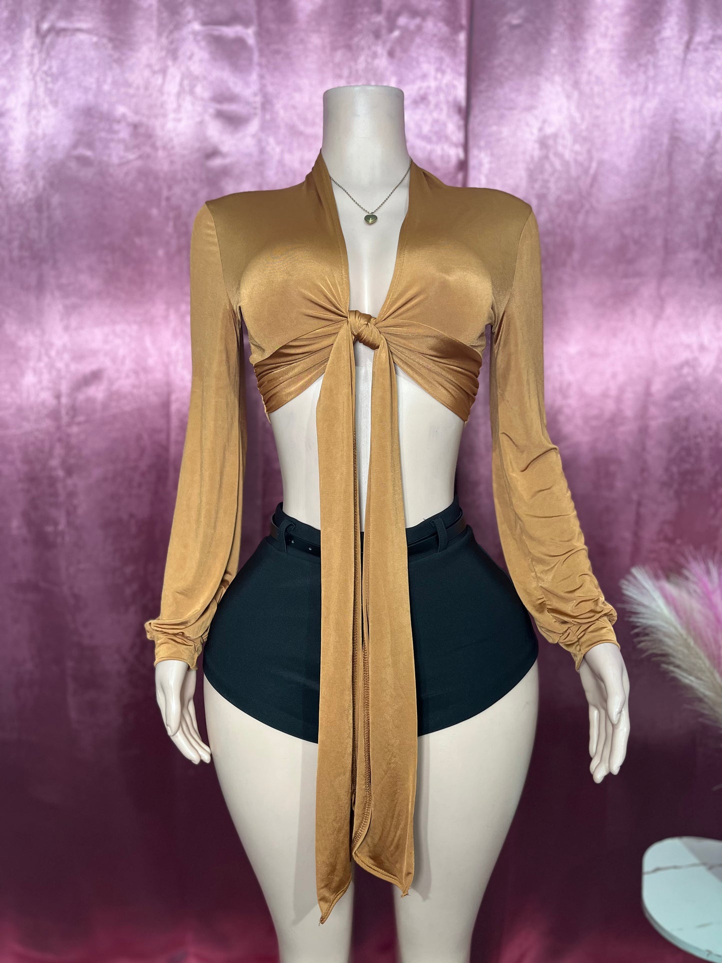 TIE FRONT LONG SLEEVE CROP TOP